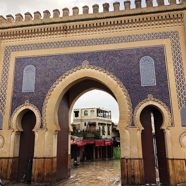 Excursión de 7 días de Tánger a Marrakech via Desierto